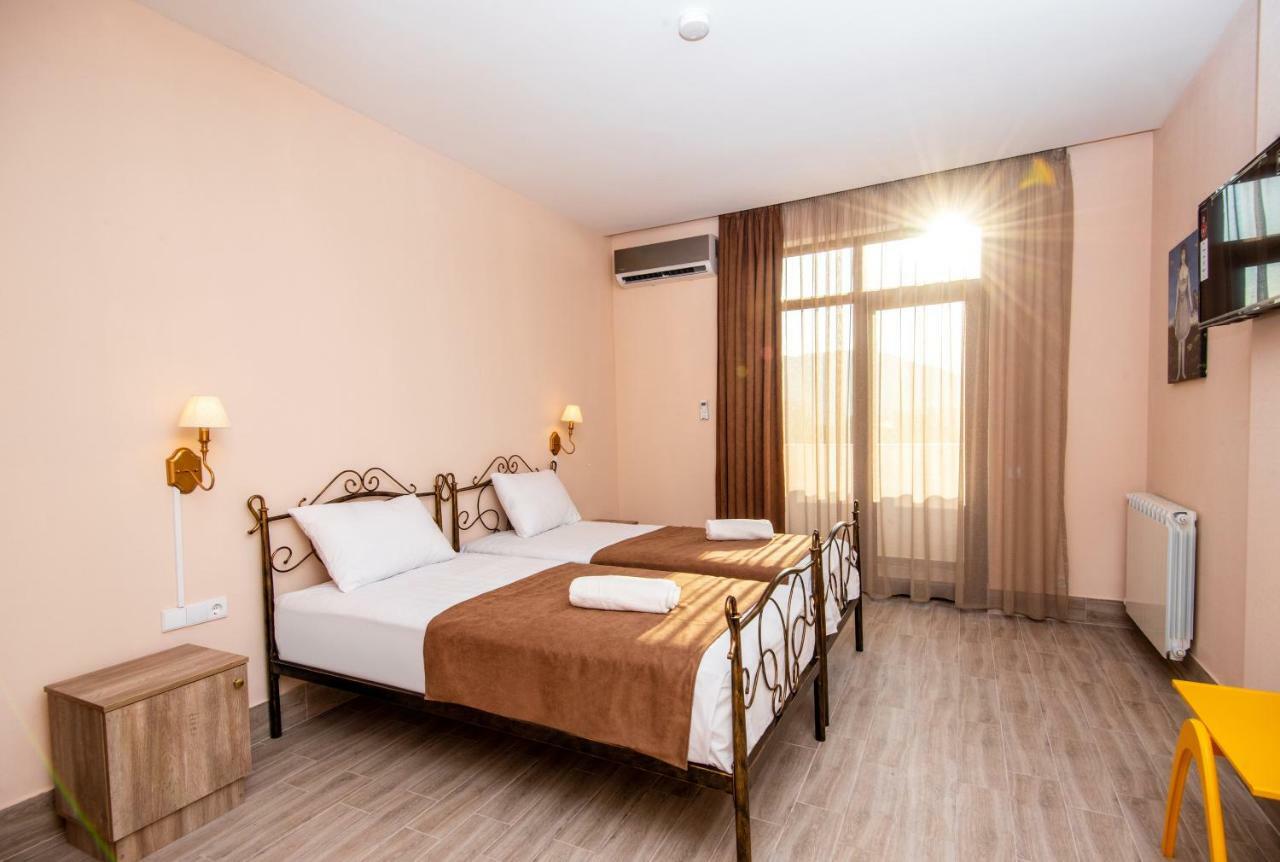 Tonusi Luxe Hotel In The Historic City Center Tiflis Exterior foto
